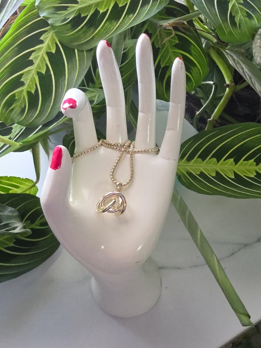 Gold Knot Pendant Necklace - Women Jewelry